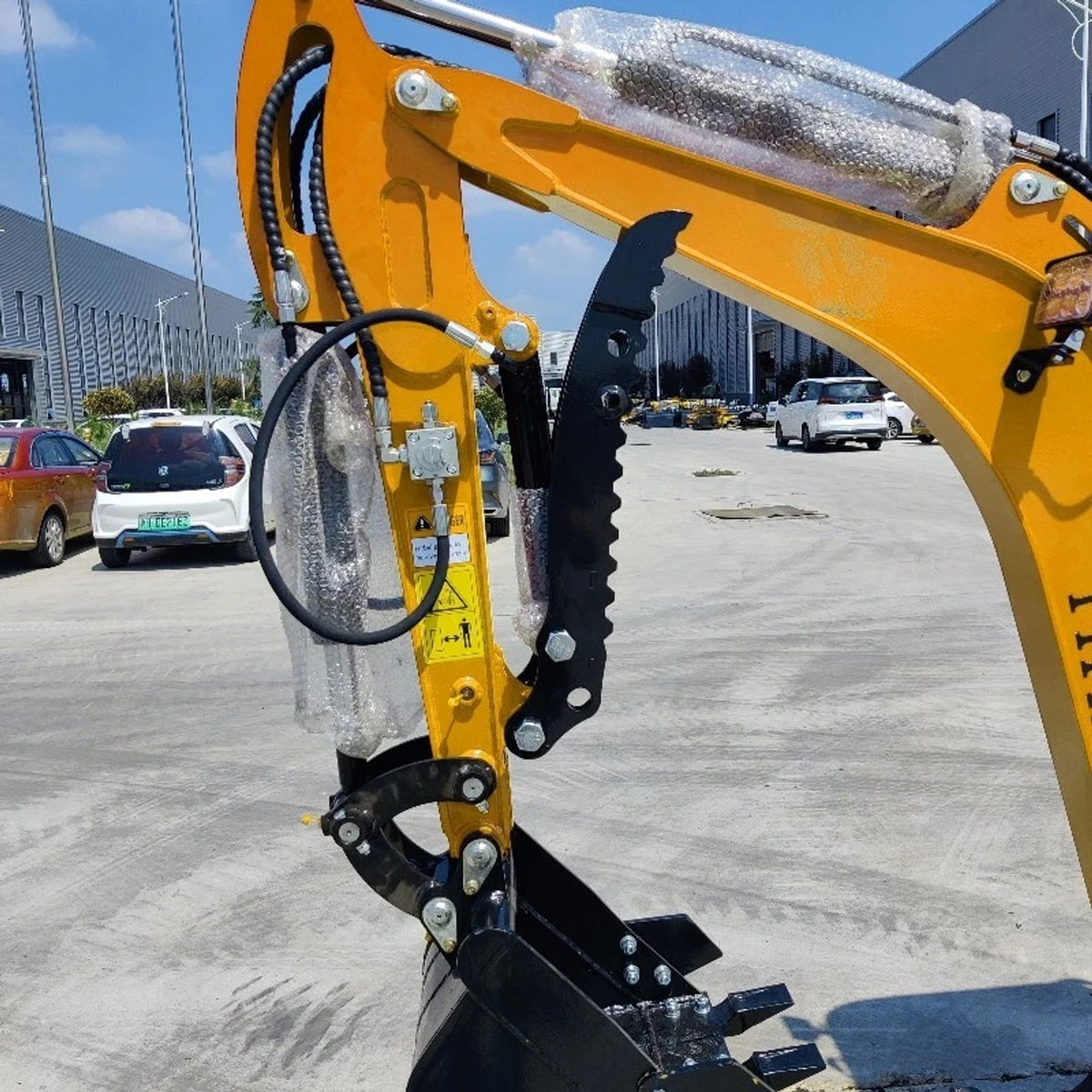 2 Ton New TERROR XVIII Mini Excavator, Kubota D902 Diesel Engine, FREE SHIPPING