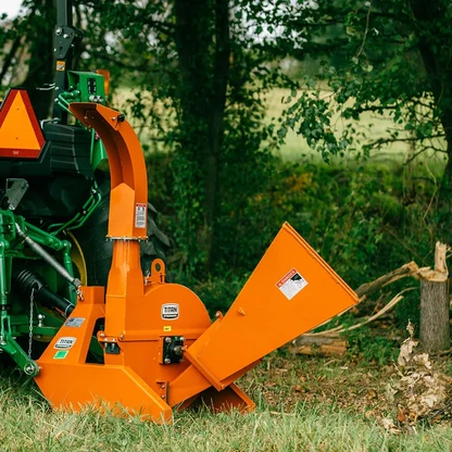 pio-original-fallback-v8-89d00e5fa1817a530e47259633205fe1c926d350a94d81c9afc996539e9de25b Titan Attachments Wood Chipper | 25″–30″ Rotor | 4″–6″ Chipping Capacity | 391–721 lbs | Self-Feeding Chute | 20–70 HP | For Tractors - Image 1
