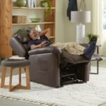 UltraComfort UC559 Polaris Large Zero Gravity Powered Lift Recliner - Image 6