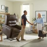 UltraComfort UC559 Polaris Large Zero Gravity Powered Lift Recliner - Image 7